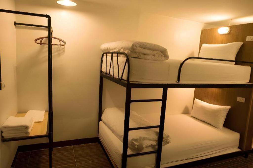 Qbix Hotel Хон Каен Экстерьер фото